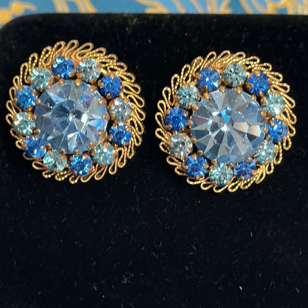 Made in Austria blue Prong set Rhinestone Clip Earrings Vintage - 7/8”